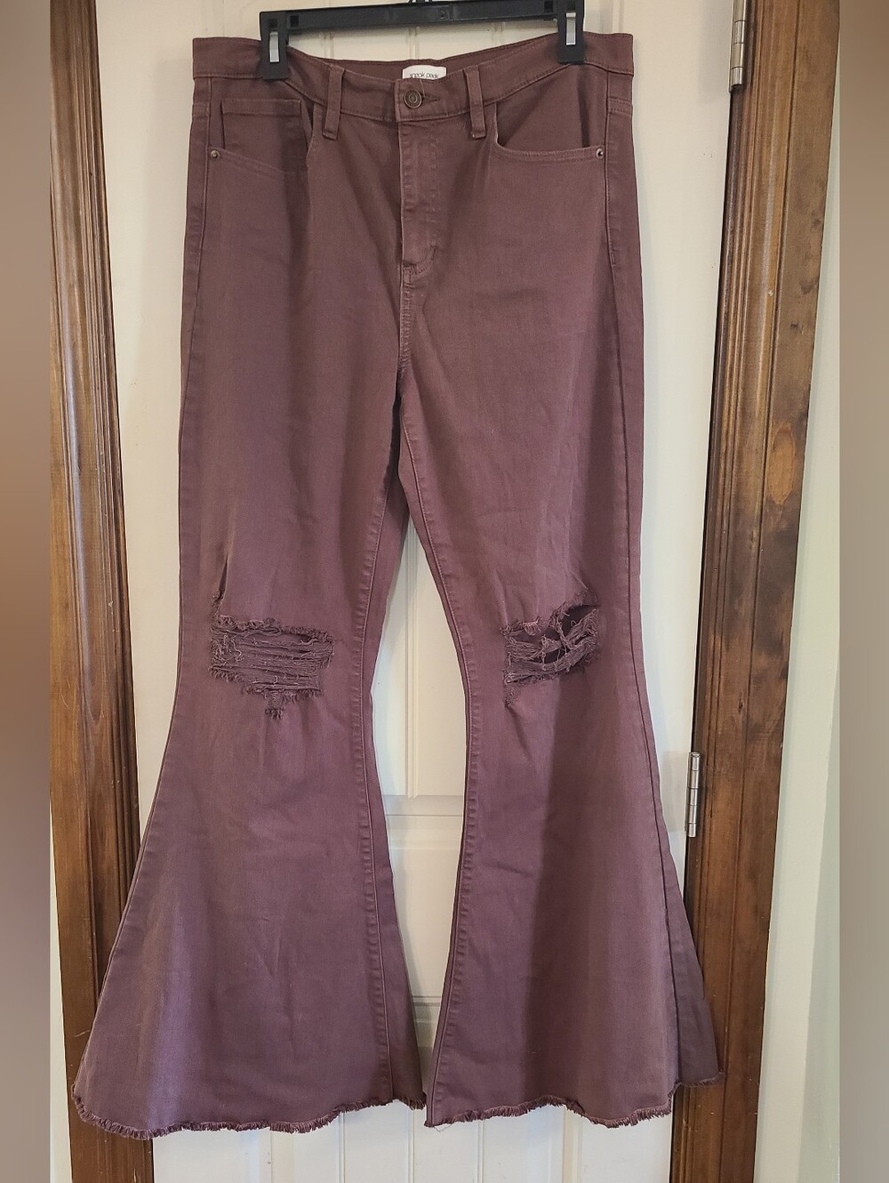Sneak Peek Dusty Mauve/Rust Brown Flare Jeans Size 11